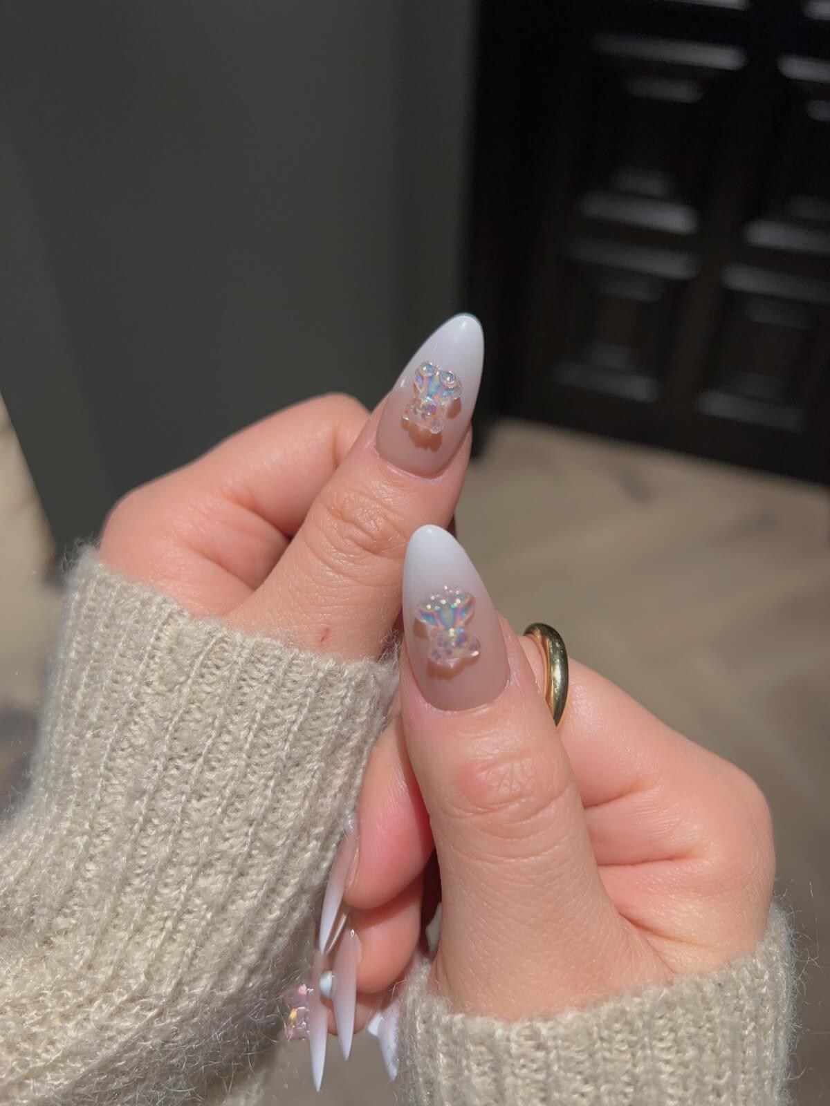 Bear-Hug-Med-Almond-Pink-Nails