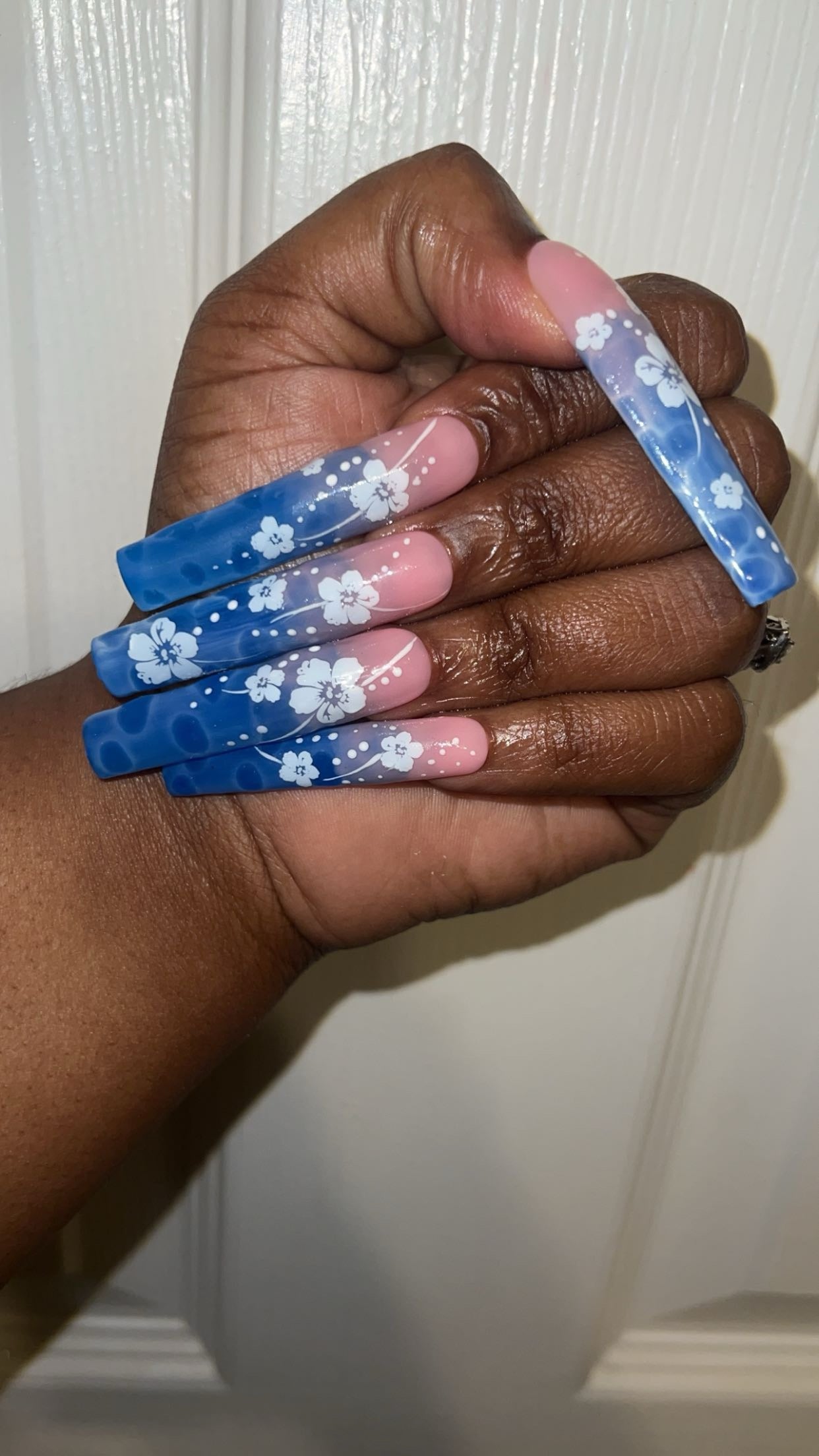 Water Effect with Hawaiian Flower Press On Nails